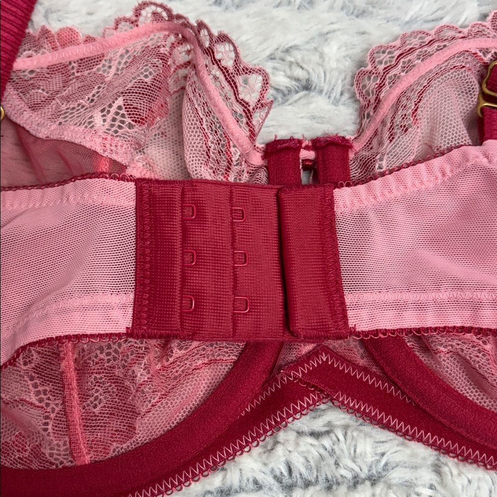 Soma Flirtation Unlined Wired Lace Bra Pink and red 38C - Picture 4 of 5